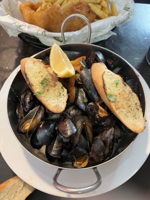 Bayview Restaurant by null