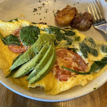 Prep & Pastry on Grant - Prep omelet and the only two potatoes standing after delivering the rest to my dining companion! - Breakfast & Brunch Near Me - Tucson, Arizona Prep & Pastry on Grant - Prep omelet and the only two potatoes standing after delivering the rest to my dining companion! - Breakfast & Brunch Near Me - Tucson, Arizona