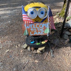 Trinity Lake KOA - A campers welcome sign