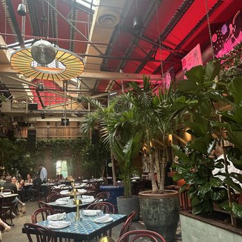 Fandi Mata - Mediterranean Near Me - Brooklyn, New York