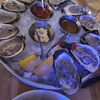 Sweetwater Oyster Bar - Seafood Near Me - Cedar Park, Texas