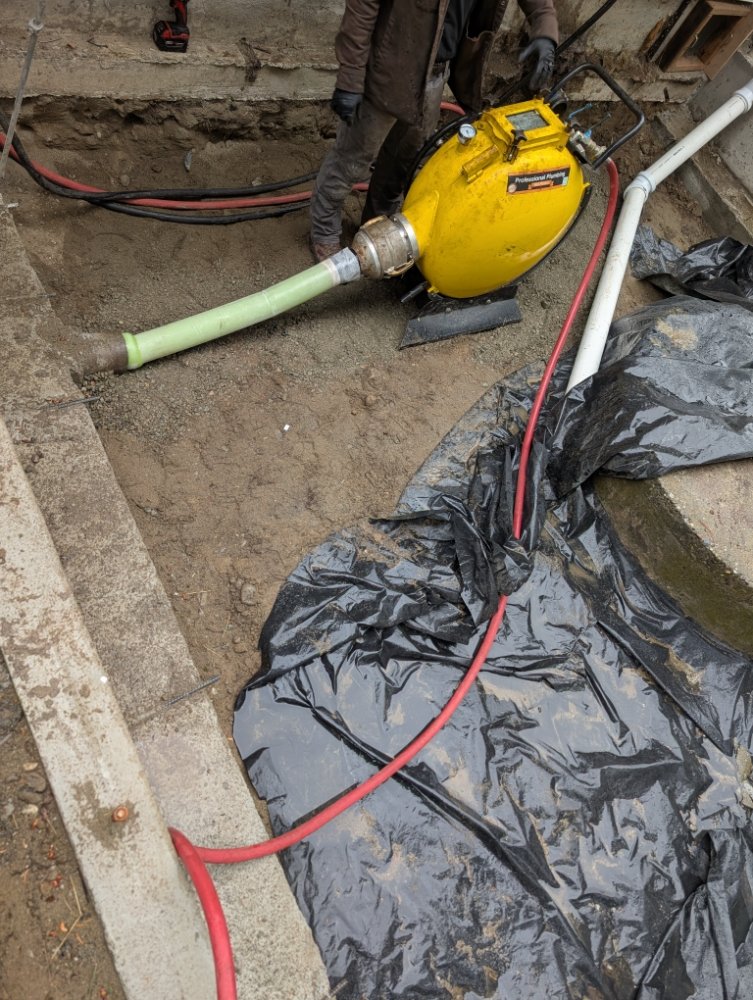 Slide of Professional Plumbing