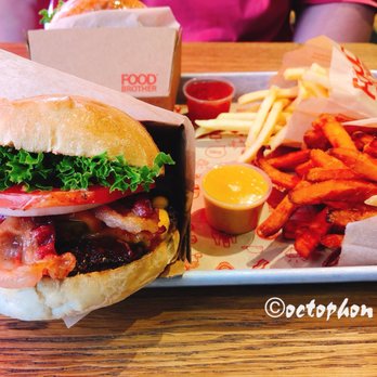 Food Brother - Bacon Surpreme (3xKäse und 2xBacon) Menü....echt lecker... - Burgers Near Me - Hanover, NI Food Brother - Bacon Surpreme (3xKäse und 2xBacon) Menü....echt lecker... - Burgers Near Me - Hanover, NI