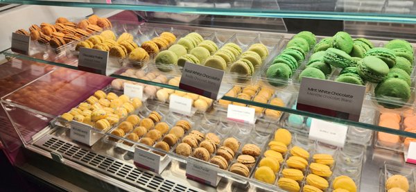 Le Macaron French Pastries by null