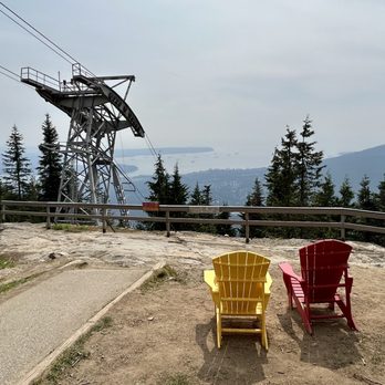 Grouse Mountain - Chairs to sit down on at the top of Grouse Mountain. - Hiking Near Me - North Vancouver, British Columbia Grouse Mountain - Chairs to sit down on at the top of Grouse Mountain. - Hiking Near Me - North Vancouver, British Columbia