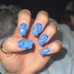 Elite Nails - Blue Squiggles