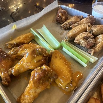 New River Brewing - Wings - Breweries Near Me - West Jefferson, North Carolina