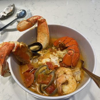 The Oyster Bar - Bouillabaisse (Why half full?) - Bars Near Me - Stateline, Nevada The Oyster Bar - Bouillabaisse (Why half full?) - Bars Near Me - Stateline, Nevada