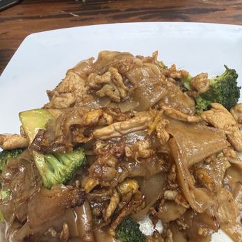 Monsoon Thai Cuisine - 92. Pad Se-ew - Thai Near Me - Portland, Oregon Monsoon Thai Cuisine - 92. Pad Se-ew - Thai Near Me - Portland, Oregon