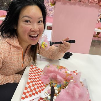 La Crepe Og Gourmet - Cotton candy burrito - Creperies Near Me - Ogden, Utah