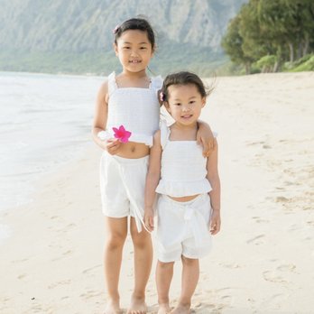 Sky and Reef Photography - Sweet siblings - Session Photography Near Me - Kailua, Hawaii