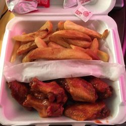 Blazers Hotwings of Elberton - Honey BBQ and fries