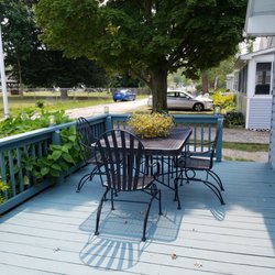 Eating area on porch- Lighthouse Cottage