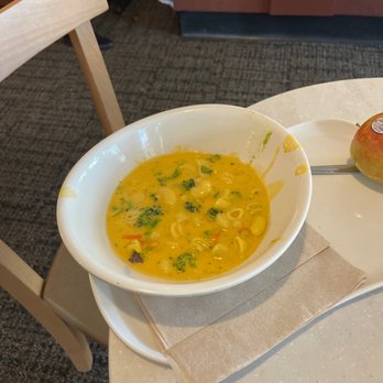 Panera Bread - Small serving in a large bowl. Mac and cheese with broccoli. - Sandwiches Near Me - Dublin, California Panera Bread - Small serving in a large bowl. Mac and cheese with broccoli. - Sandwiches Near Me - Dublin, California