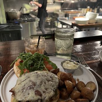 Field & Fire - Waygu burger - New American Near Me - Greenville, Wisconsin