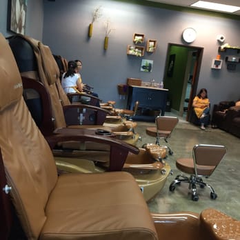 Classy Nail Bar - Nail Salons Near Me - Garland, Texas