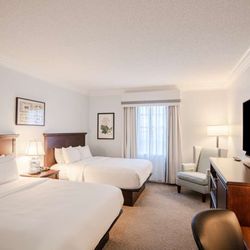 The Founders Inn and Spa, Tapestry Collection by Hilton - Guest room