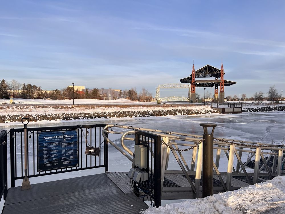 Cedar and Stone Nordic Sauna Logo