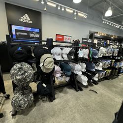 Adidas Outlet