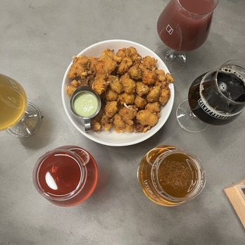 Pilot Project Brewing - Milwaukee - Brewpubs Near Me - Milwaukee, Wisconsin
