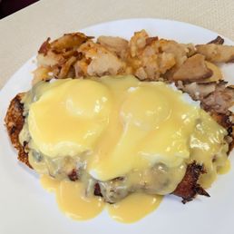 Corned Beef Hash Benedict $18 Corned Beef Hash Benedict $18