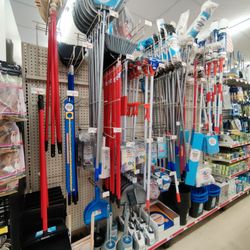 Family Dollar - Cleaning supplies