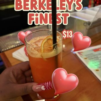 Cali's Sports Bar & Kitchen - Berkeley's finest - Pizza Near Me - Berkeley, California Cali's Sports Bar & Kitchen - Berkeley's finest - Pizza Near Me - Berkeley, California