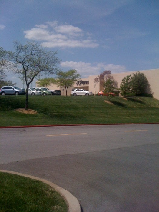 JCPENNEY STYLING SALON Updated September 2024 6931 S Memorial Dr