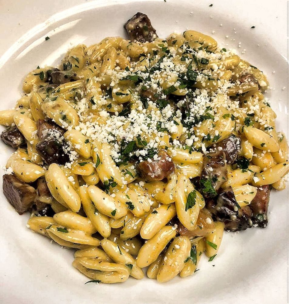 SAFFRON RESTAURANT Updated September 2024 74 Photos & 33 Reviews 235 Market St, Lewisburg