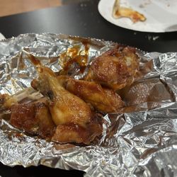 Lombardi's New York Pizza and Wings - 6 Wings