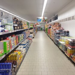Aldi - Inside