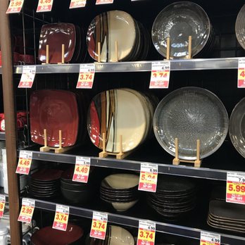 Kroger - Plates...look pretty nice! - Grocery Near Me - New Albany, Indiana Kroger - Plates...look pretty nice! - Grocery Near Me - New Albany, Indiana