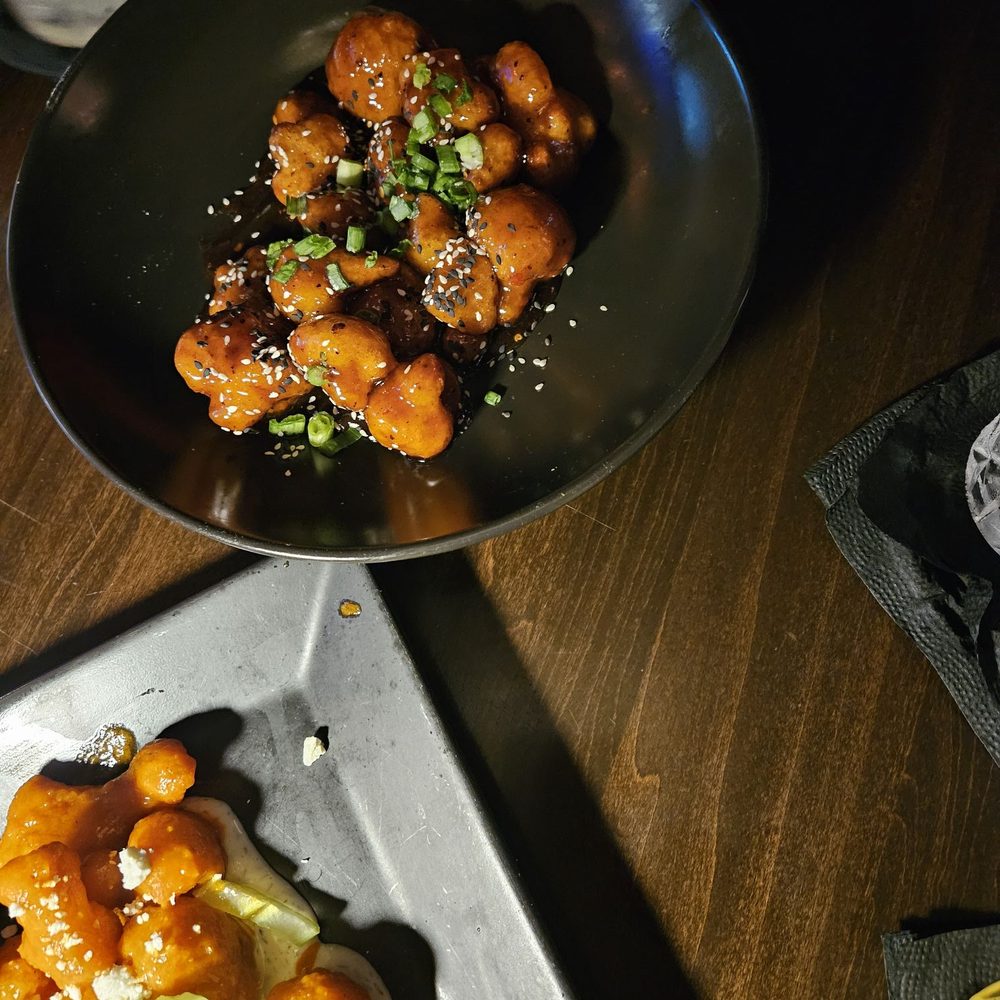 Checkmate - Cauliflower appetizers - Bars Near Me - Detroit, Michigan