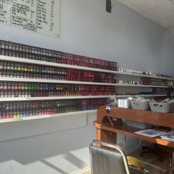 Young Spa - Selection of nail polishes