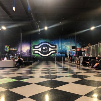 Sky Zone Trampoline Park - Checkin area - Trampoline Parks Near Me - Thousand Oaks, California Sky Zone Trampoline Park - Checkin area - Trampoline Parks Near Me - Thousand Oaks, California