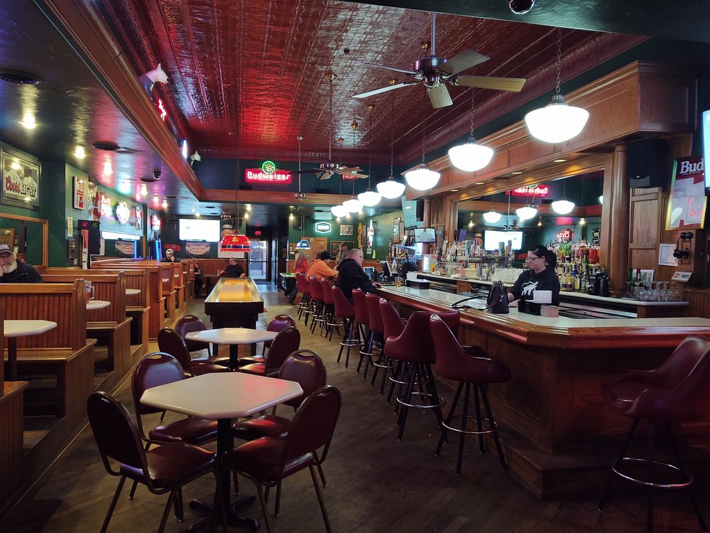 ARNOLD’S TAVERN Updated September 2024 14 Photos & 10 Reviews