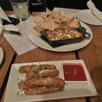 Howell's Kitchen and Bar - SMOKED MOZZARELLA STICKS, was apparently their star dish but for me the only thing different was the smokiness, not impressed - Pizza Near Me - Atlanta, Georgia