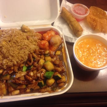 Golden Jade - Kung pao chicken dinner combination. Pretty good. - Chinese Near Me - Ogden, Utah Golden Jade - Kung pao chicken dinner combination. Pretty good. - Chinese Near Me - Ogden, Utah