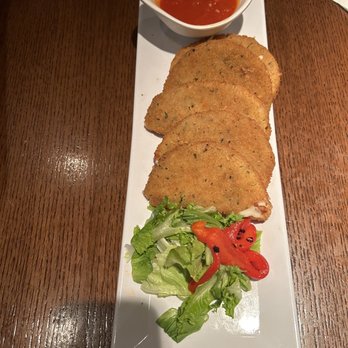 Old Man Rafferty's - Mozzarella wedges - Bars Near Me - New Brunswick, New Jersey Old Man Rafferty's - Mozzarella wedges - Bars Near Me - New Brunswick, New Jersey