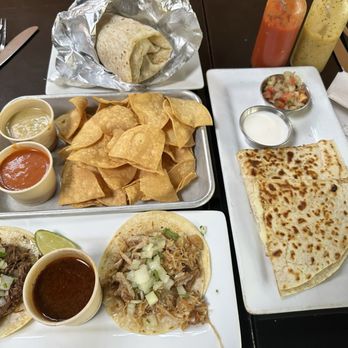 Olivo Cafe - Mexican Near Me - North Vancouver, British Columbia