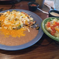Gonzalez Mexican Restaurant - Acapulco dinner with chicken, shrimp and fresh grilled veggies... so delicious!!