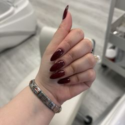 Crystal Nails & Spa
