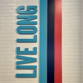 StretchLab South Loop - Motivation Wall - Fitness & Instruction Near Me - Chicago, Illinois