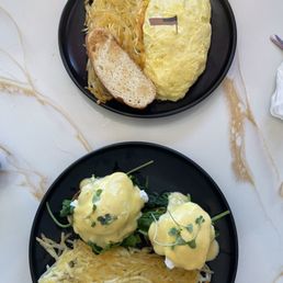 Eggs Florentine Benedict and omelette