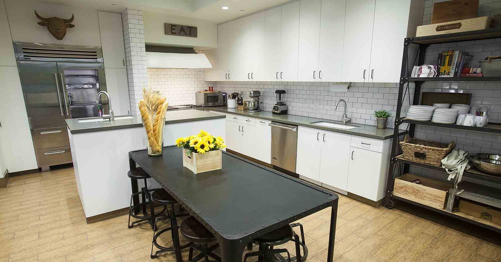 WEST COAST PRIME MEATS Updated August 2024 344 Cliffwood Park St