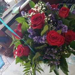 Leon's Flower Shop