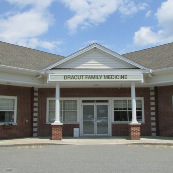 Circle Health Family Medicine - Dracut - Family Practice Near Me - Dracut, Massachusetts Circle Health Family Medicine - Dracut - Family Practice Near Me - Dracut, Massachusetts