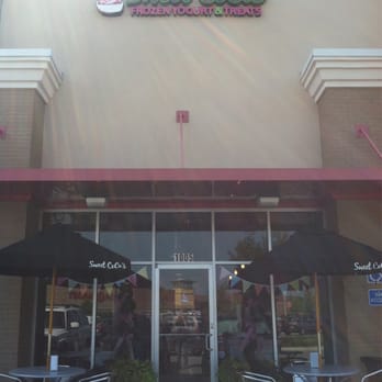 Sweet Cece's - the outside of a restaurant - Ice Cream & Frozen Yogurt Near Me - Spring Hill, Tennessee Sweet Cece's - the outside of a restaurant - Ice Cream & Frozen Yogurt Near Me - Spring Hill, Tennessee