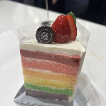 Paris Baguette - Rainbow cake - Bakeries Near Me - Mississauga, Ontario