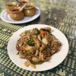 Sivalai Thai Restaurant - N6. Drunken Noodle